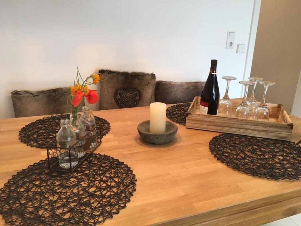 Schoene Ferienwohnung 2,5 Zimmer In Stadtnaehe Mit Eigenem Hofgarten بالينغن المظهر الخارجي الصورة