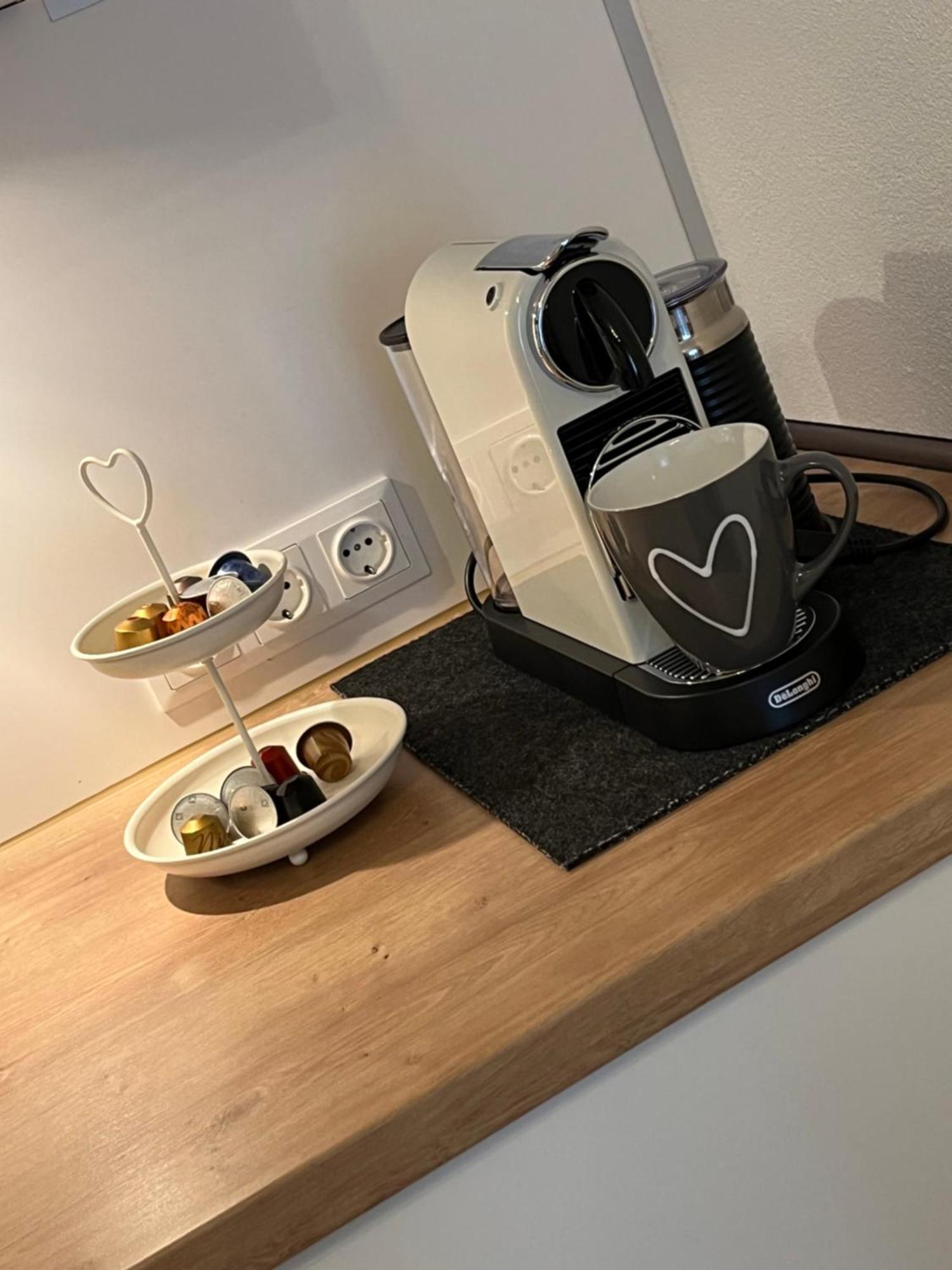 Schoene Ferienwohnung 2,5 Zimmer In Stadtnaehe Mit Eigenem Hofgarten بالينغن المظهر الخارجي الصورة